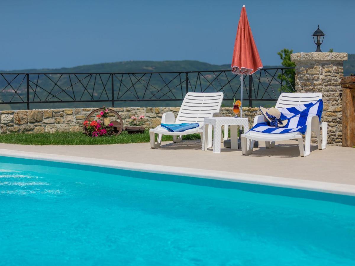 Holiday Home Montebello By Interhome Motovun Exterior foto