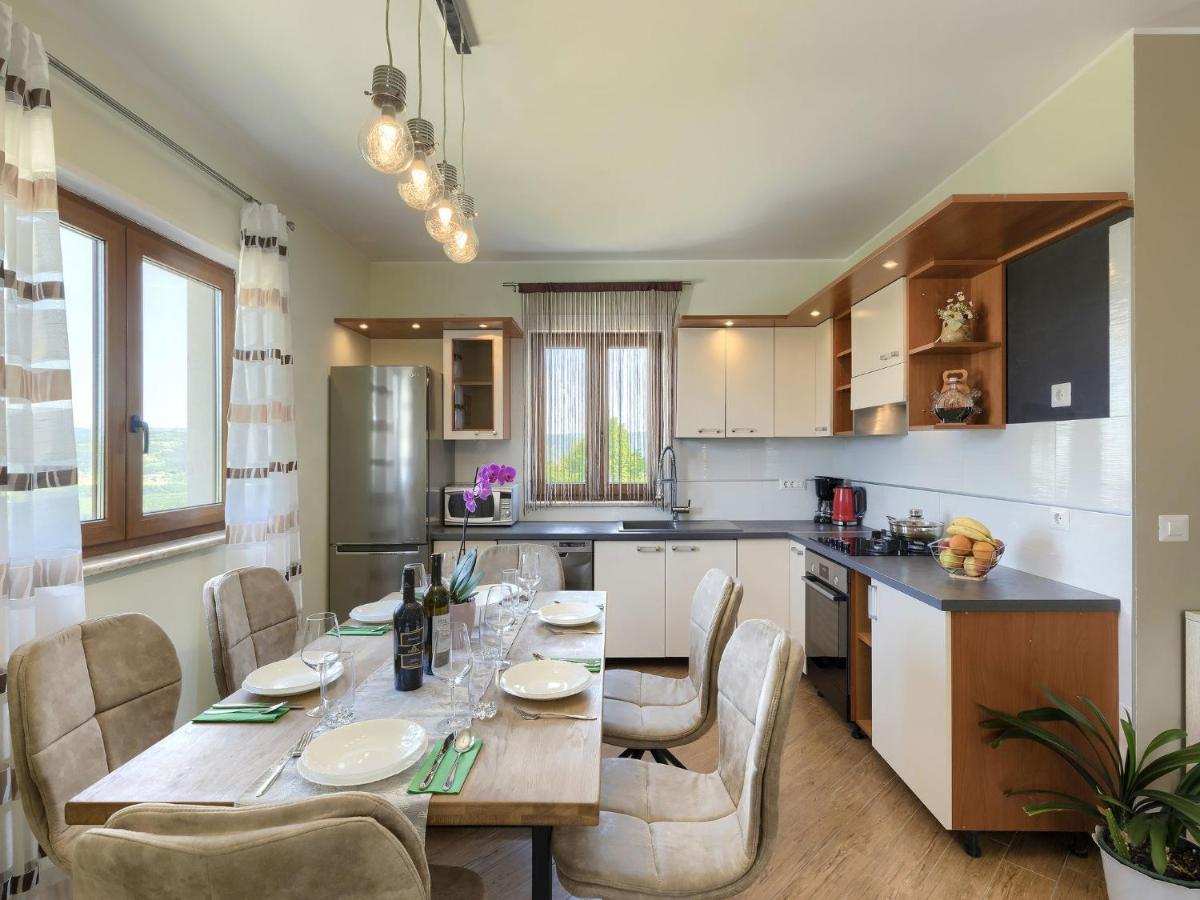 Holiday Home Montebello By Interhome Motovun Exterior foto
